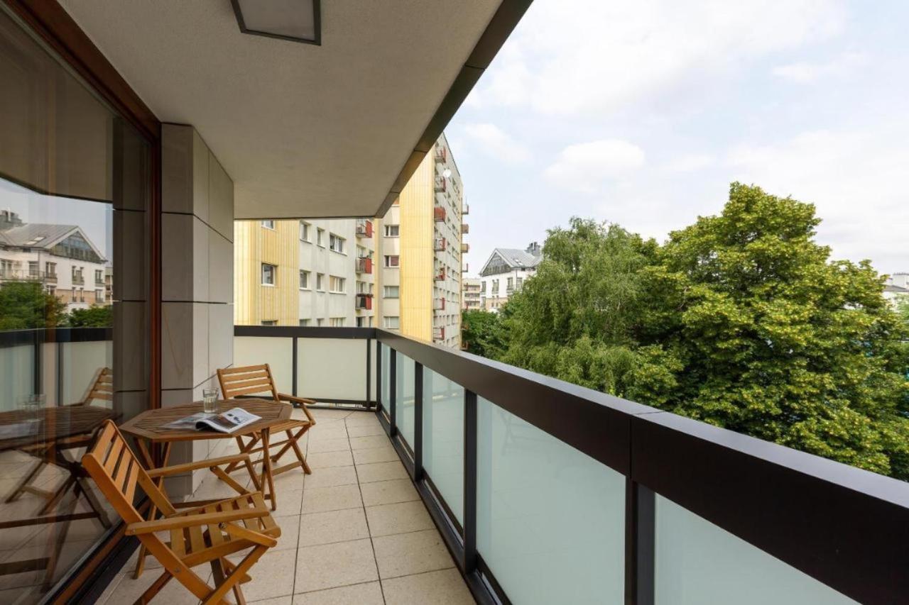 Modern Apartment With Pool Near Golden Terraces Варшава Екстер'єр фото